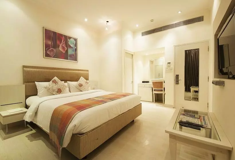 هتل Jukaso Inn