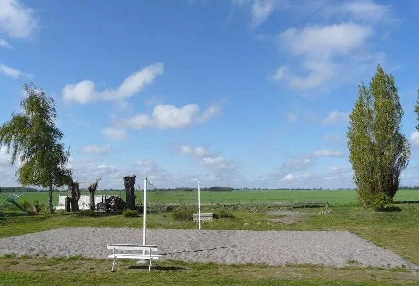 Отель Pension Garni Schwalbenhof