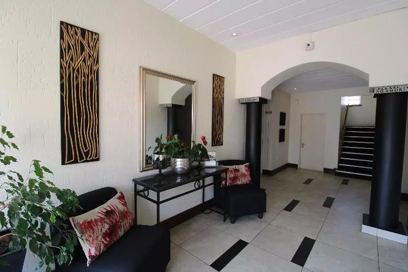 هتل Premiere Classe Apartment