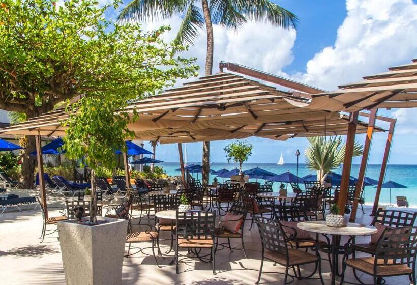 هتل The Sandpiper