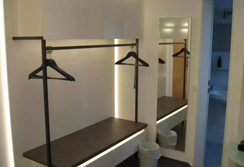 ホテル Windjammer