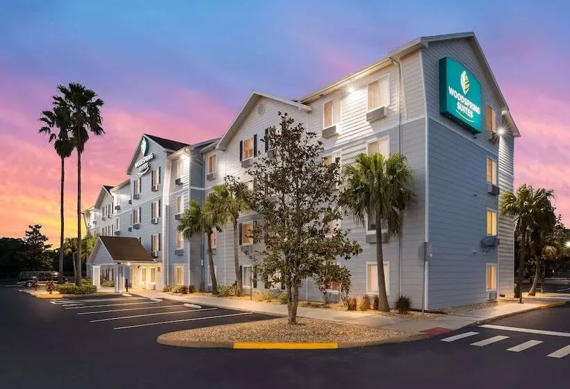 هتل Woodspring Suites Orlando North  Maitland