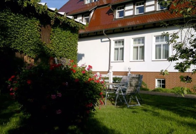 ホテル Zum Alten Ponyhof