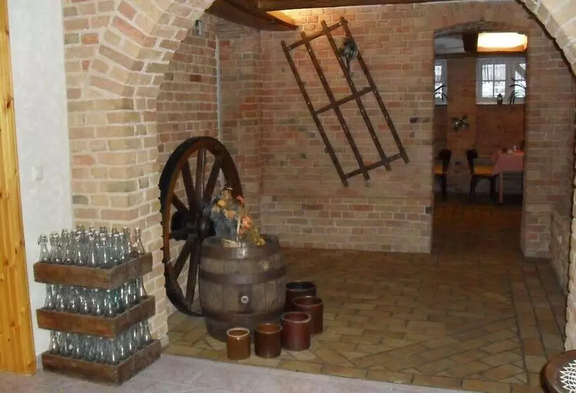 Hotelli Zum Alten Ponyhof
