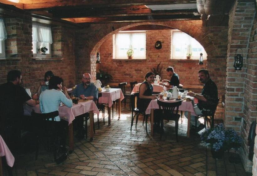 ホテル Zum Alten Ponyhof