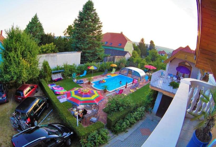 Joker Villa Apartmanhaus