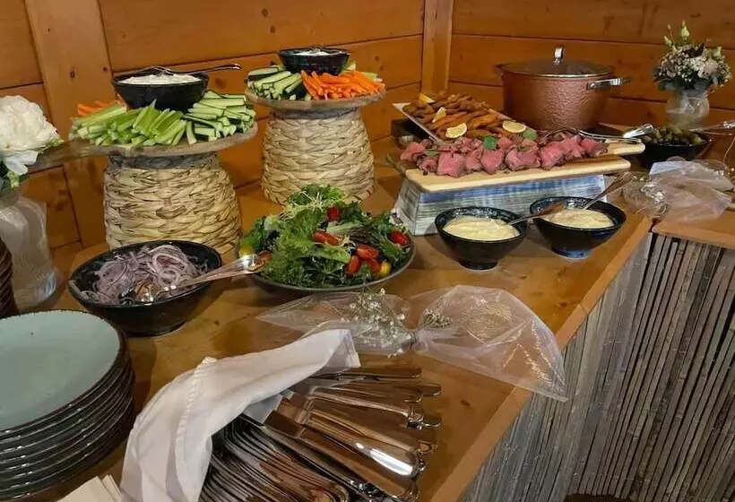 پانسیون Frýdl