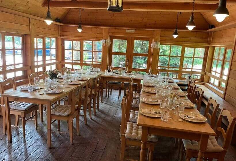 پانسیون Frýdl