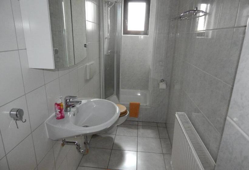 Pension Wiesenhof B&b