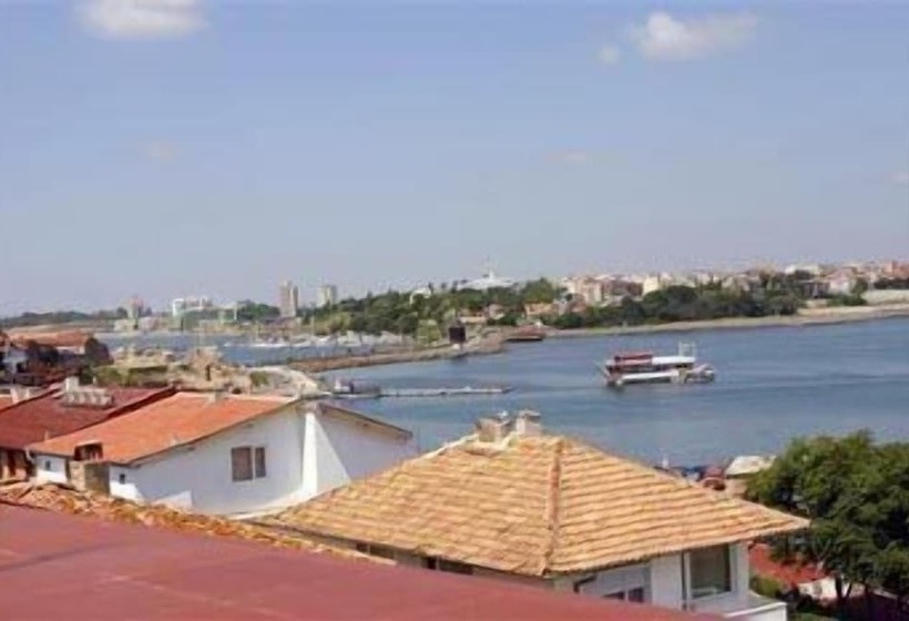 Trinity Sea Residence Nessebar