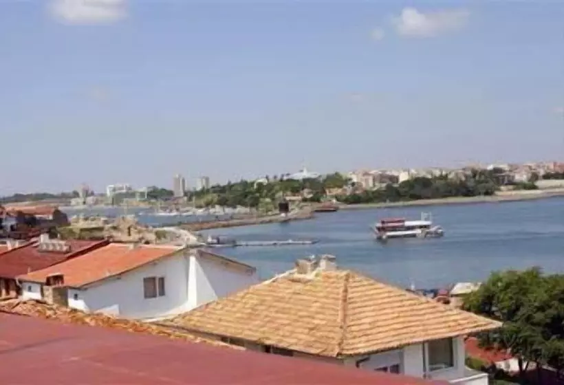 Trinity Sea Residence Nessebar