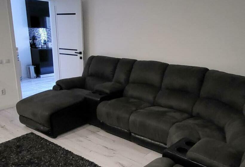 Apartament Carol