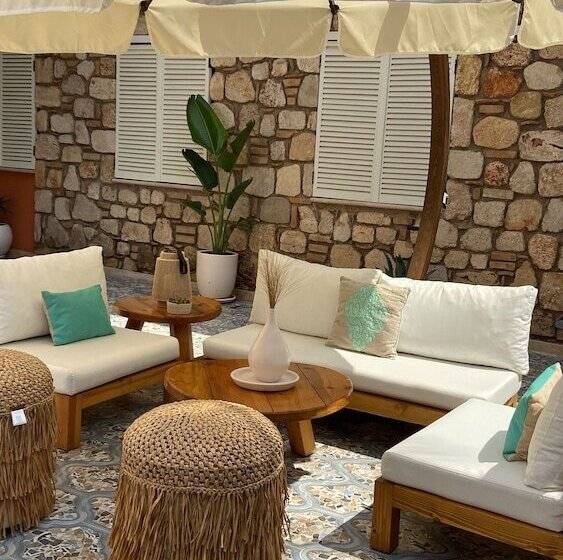 تختخواب و صبحانه Noa S Boutique