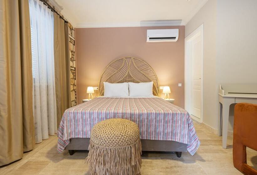 تختخواب و صبحانه Noa S Boutique