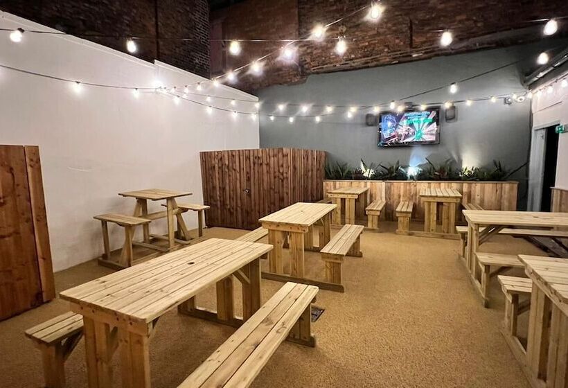 호스텔 The Hoptimist