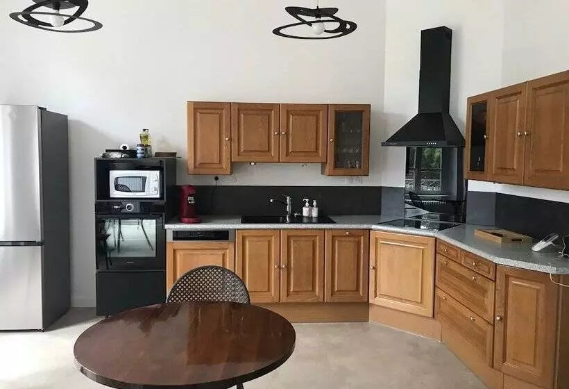 Hotelli Auberge Ti Gousket