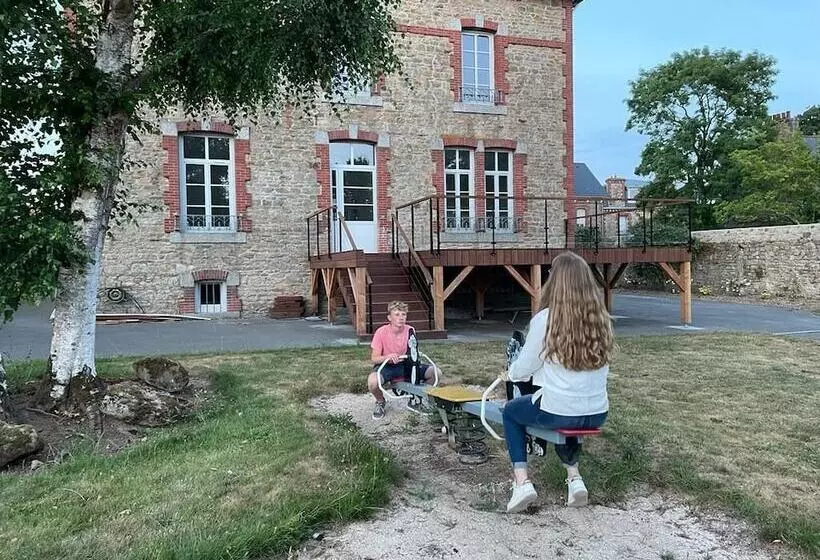 Hotelli Auberge Ti Gousket