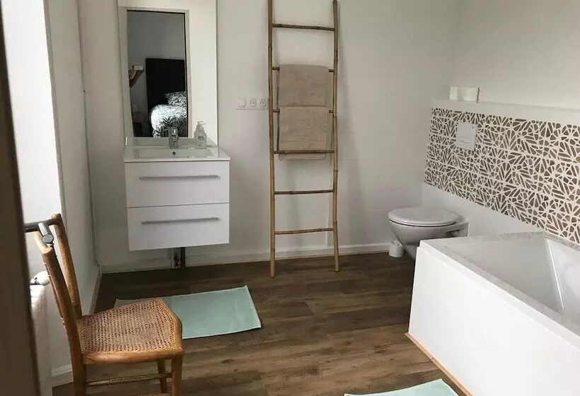 Hotelli Auberge Ti Gousket