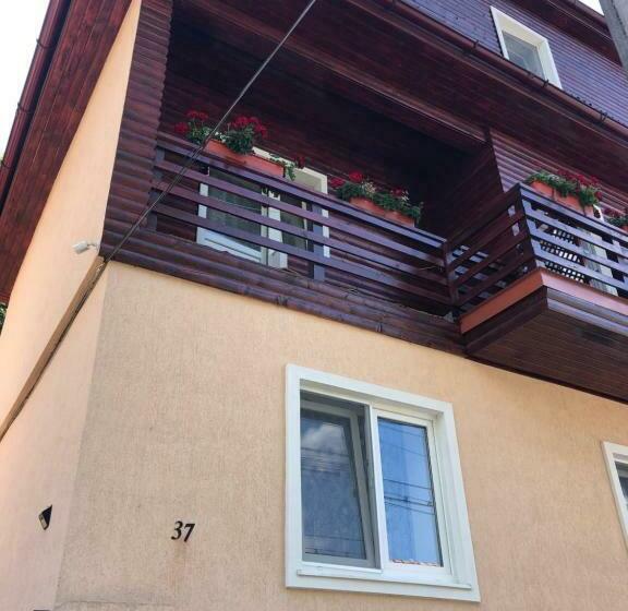 هتل Pensiunea Diskret