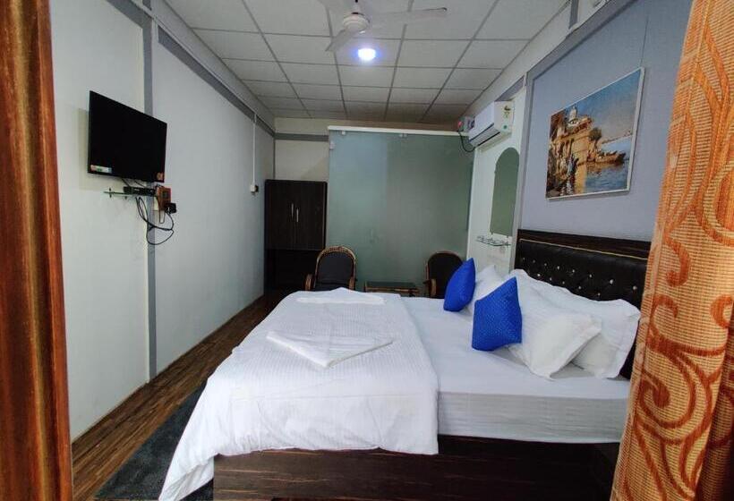 בית מלון כפרי Regina S Place