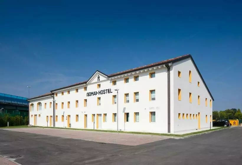 Nomad Hostel