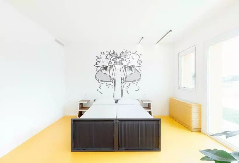 Nomad Hostel