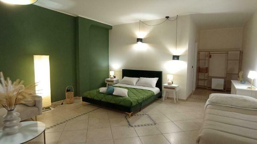 مبيت وإفطار Villa Kirù