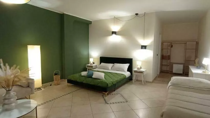 تختخواب و صبحانه Villa Kirù