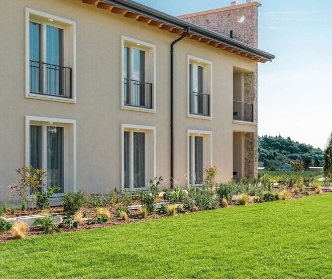 ホテル Agriturismo Maria Vittoria