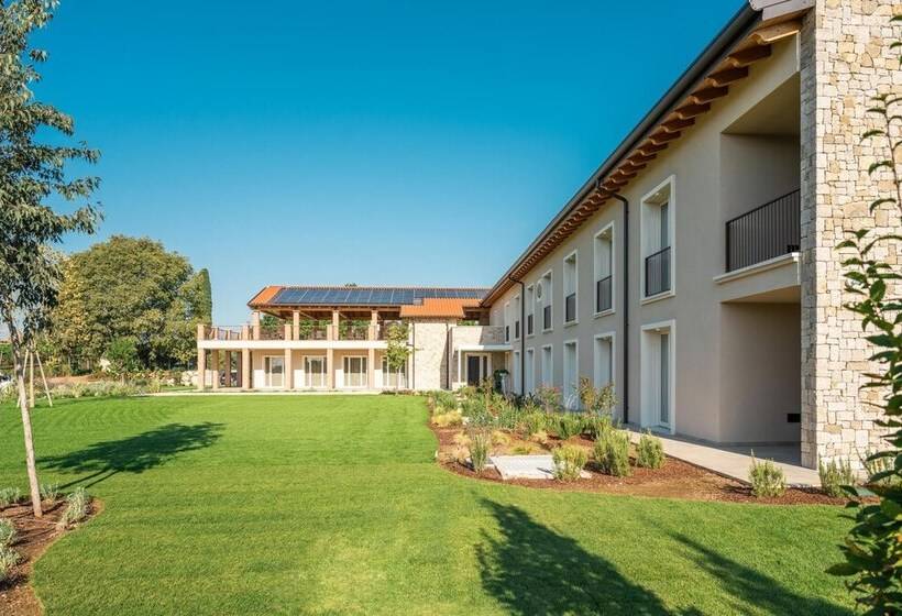 ホテル Agriturismo Maria Vittoria