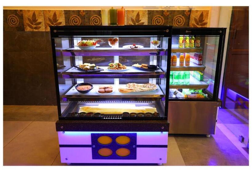 Hotel Clarks Inn Express ,sirkazhi