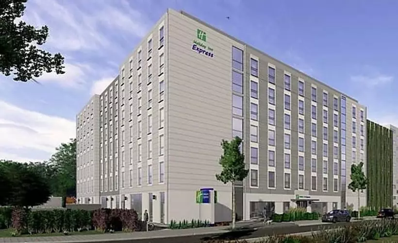 ホテル Holiday Inn Express Dusseldorf Airport