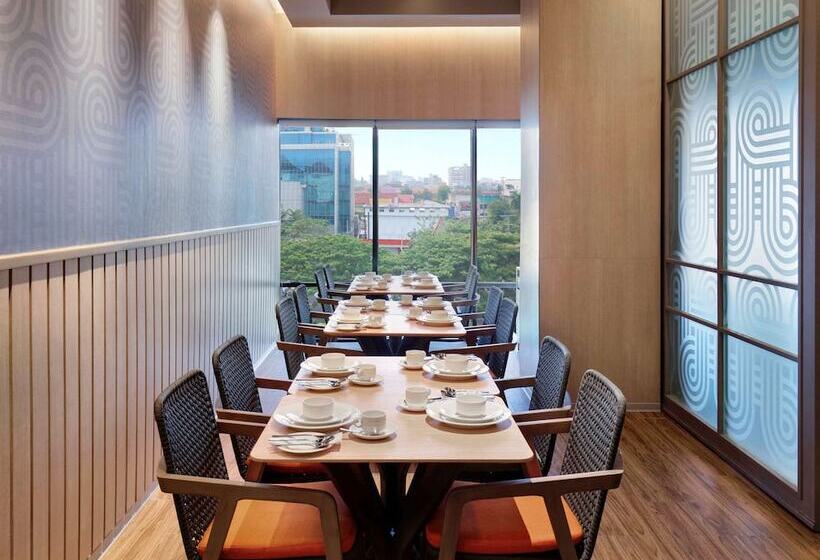 Hotel Ibis Styles Semarang Simpang Lima