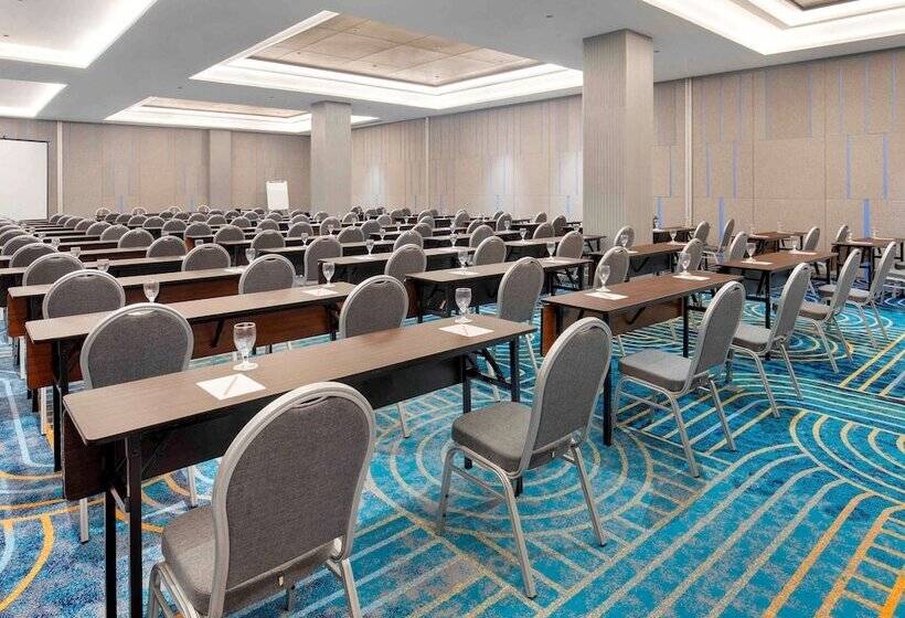 Hotel Ibis Styles Semarang Simpang Lima