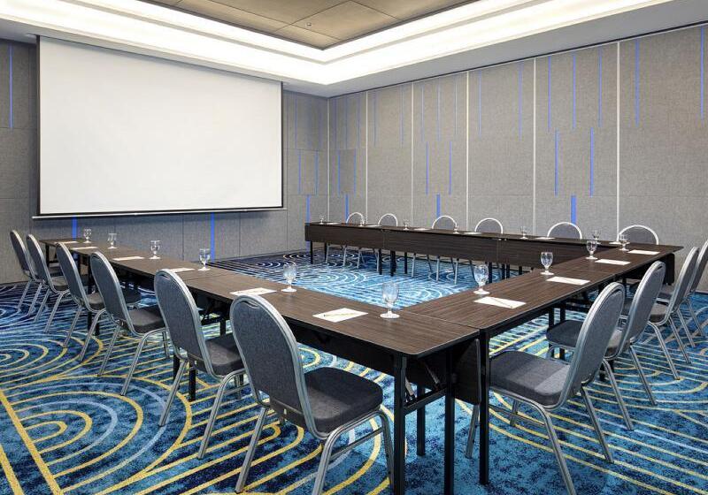 Hotel Ibis Styles Semarang Simpang Lima