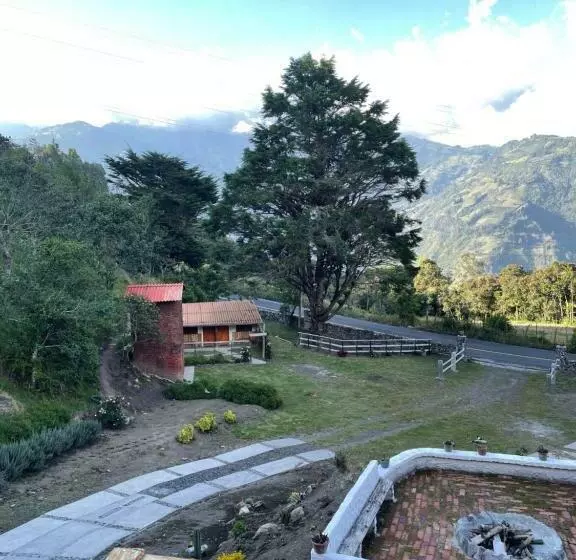 هتل Pueblo Del Mundo