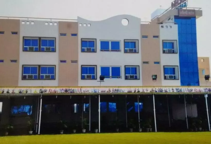 Hotelli Ruchishree Garden