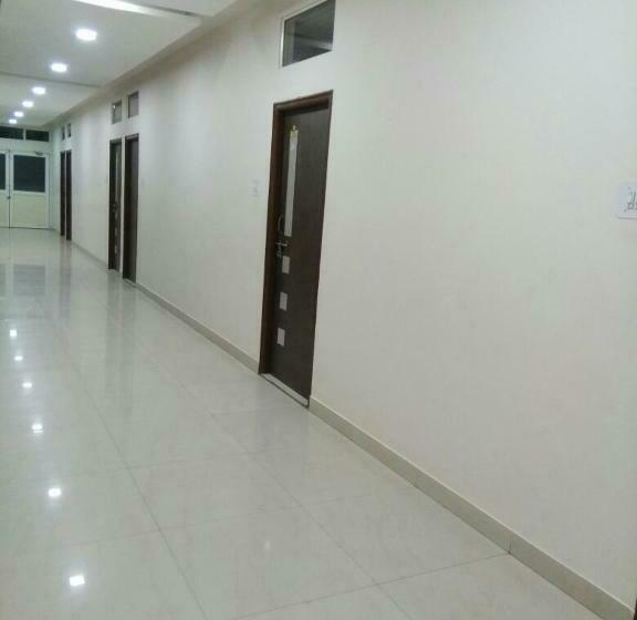 בית מלון כפרי Ruchishree Garden