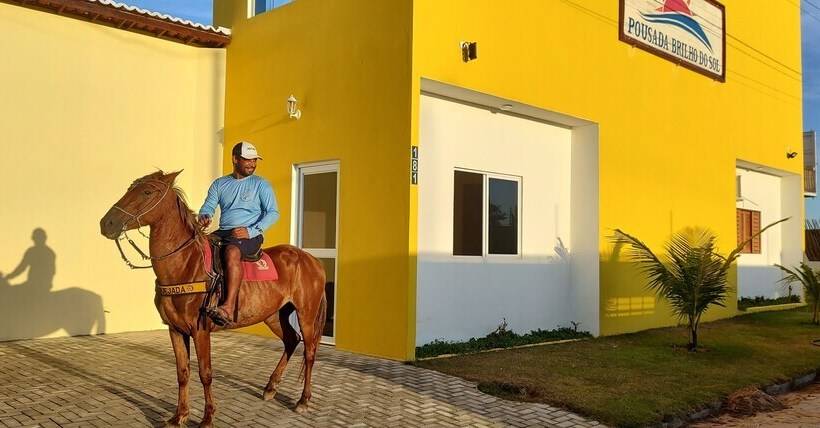 پانسیون Pousada Brilho Do Sol