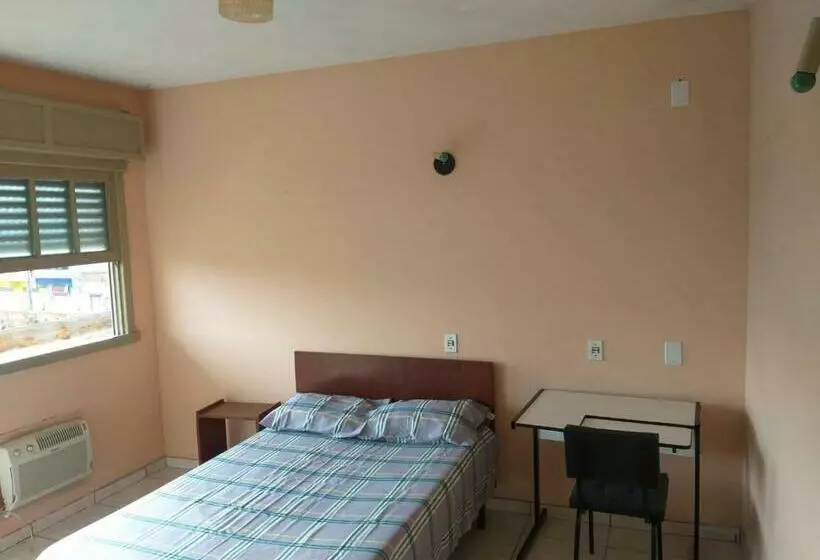 Majatalo Pousada Guarida