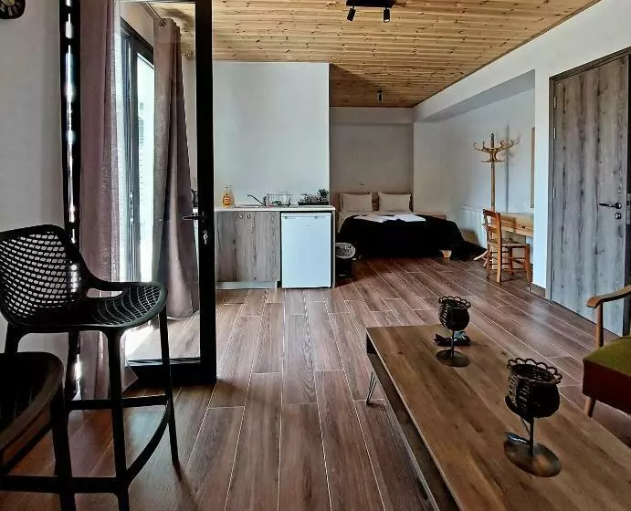 Agros Green Valley Suites