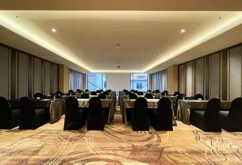 Artotel Batam
