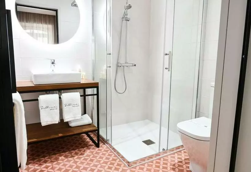 Aamiaismajoitus (B&B) 6/4 De Lamego