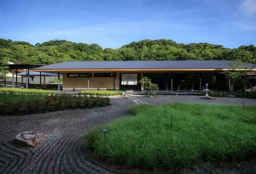 ホテル Naoshima Ryokan Roka