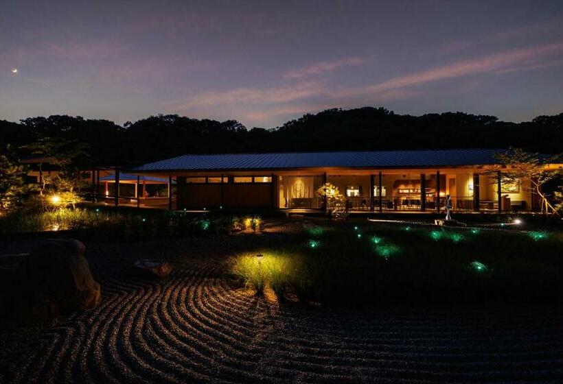 בית מלון כפרי Naoshima Ryokan Roka