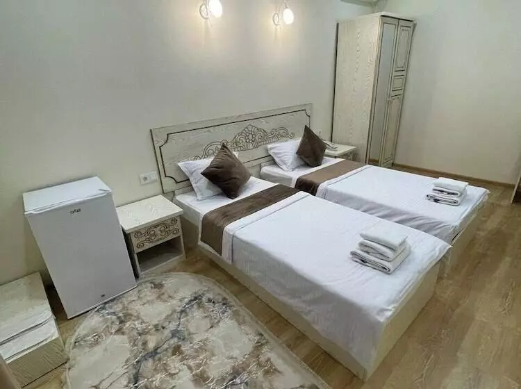 هتل Oasis Boutique
