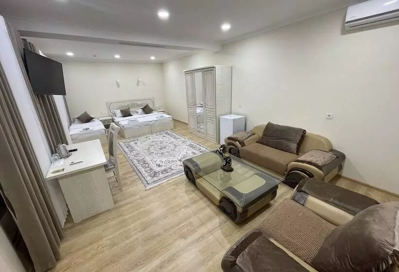 هتل Oasis Boutique