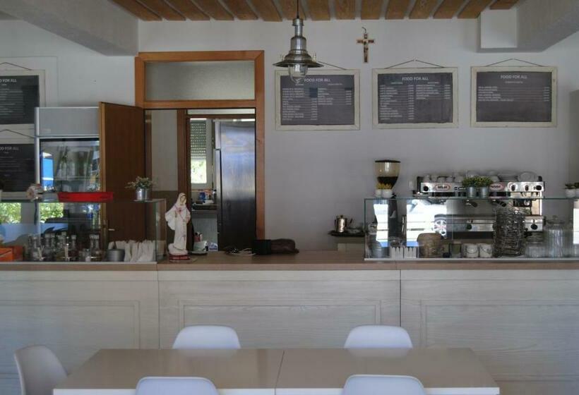 هتل Pansion Nadja