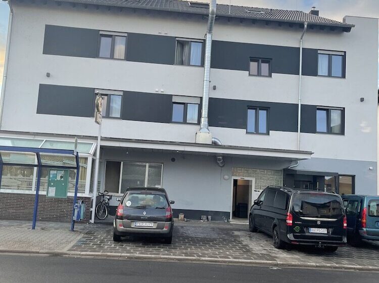 فندق Restaurant Villa Romana