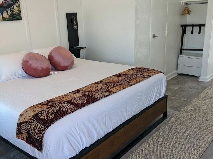 汽车旅馆 Little Canyon Inn